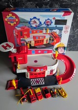 Simba "Feuerwehrmann Sam"  Feuerwehrstation inkl. Fahrzeuge. Anschauen!