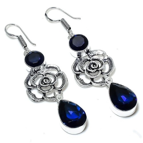 Handgefertigter blauer