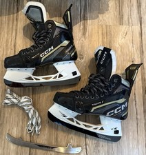 CCM AS-V Pro Eishockey