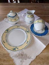 Kaffeegeshirr Winterling mit Blaubeermotiv gelb-Blau