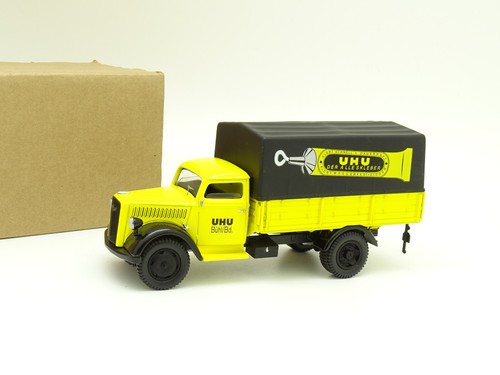 Schuco opel blitz s 3t - sb, 1/43