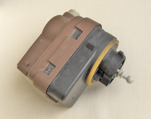 Scheinwerferstellmotor lwr - scheinwerferstellmotor,
