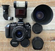 Nikon F501, AF 35-70, 70-210, TC-16A, SB-20 und DR-3 im Komplettpaket