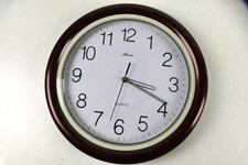 Atlanta Wanduhr Quartz Analog