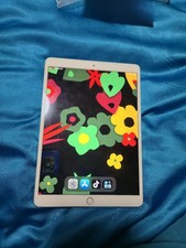 Apple iPad Pro 10.5 Inch 64GB, Wi-Fi - Space Grau