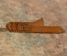 36 VERGOLDETE TROMPETE & 12