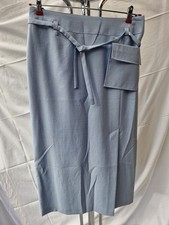 Eleganter Rock in Hellblau mit