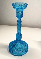 Sehr schöner antiker alter Kerzenleuchter aus blauem Glas - sehr schön verziert