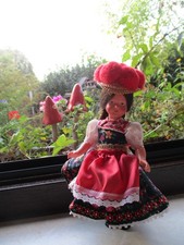 Schwarzwald Puppe Trachtenpuppe ca. 23 cm groß gebraucht