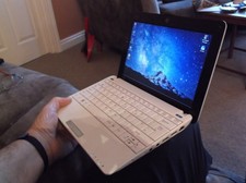 Asus Eee PC 1001P Netbook