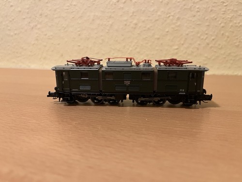 Elektrolok e77 025 - 025, spur