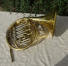 Doppel Waldhorn mit abnehmbaren Trichter