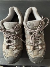 Damen Walkingschuh (Salomon) 38 2/3 mit sehr gutem Profil mit spez.  Laufeinlage