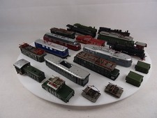 HO-Lok-Gehäuse-Ersatzteilkonvolut, 15 Gehäuse (II), gebraucht, defekt, ohne Verp