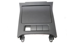 VW Golf 5 Aschenbecher