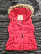 Esprit Weste Daunen rot Gr. 40 Kunstfell Kragen Kapuze Neu ohne Etikett