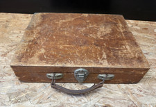 Vintage Werkzeugkoffer aus Holz Ledergriff (Okt. 1968) Bruns Werkzeugfabrik