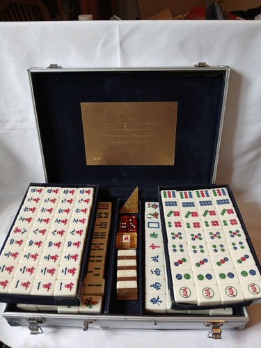 Aia champions mahjong set 148 - aia,