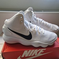 Nike Basketball Shoes. Hyperdunk, Größe 46.
