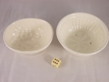 Zwei sehr alte Puddingformen