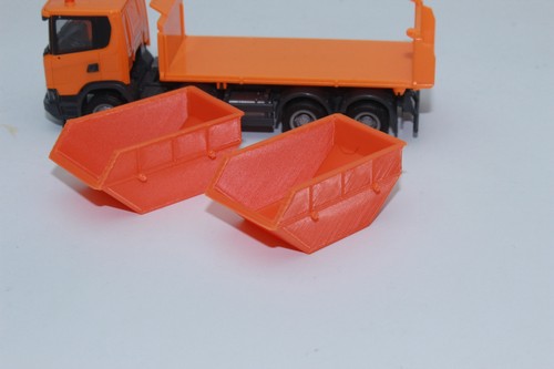 Absetzcontainer orange 7 - 2x,