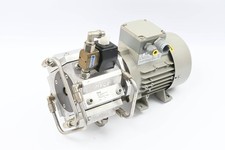 Hyco Drehstrommotor 7AA71M-4 inkl. Vakuumpumpe ML-348-D37-SA ( P-173/2 )