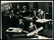 Groß-Foto, Jugendbund, junge Burschen beim Segelflieger-Modellbau, 5026-992