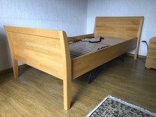 Flexibles Seniorenbett  mit Orthowell liftflex Motor  (100/200 cm, Buche)