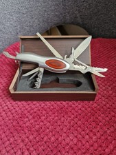 Taschenmesser  Edelstahl Multifunktions Messer Schweizer Art in Holzkiste