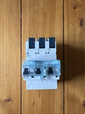 Hager HTS363E SLS-Schalter, 3-polig, 63A, Weiß