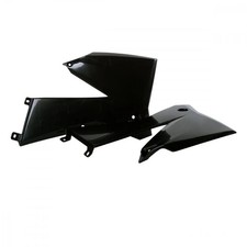 Kühlerabdeckung schwarz für