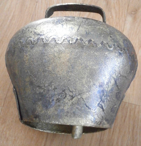 Antike glocke mit - ,