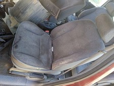 8904Q8 LINKER VORDERSITZ /