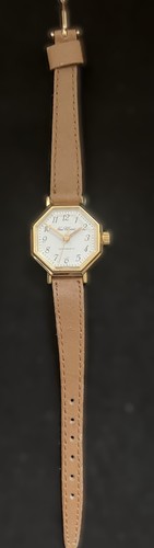 Schöne alte ruhla armbanduhr - alte,