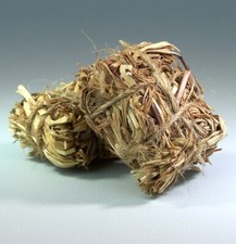 2 St.miniatur Heuballen für Krippendekoration. Größe 4 cm. Für Weihnachtskrippe.