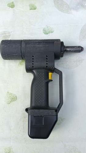 Akku nietgerät mit neuem - nietgerät,