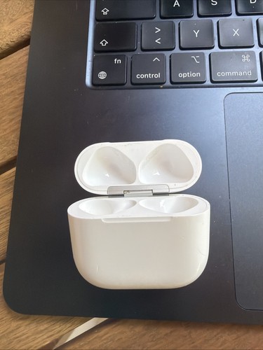 Original apple airpods - apple,
