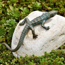 Bronzefigur Eidechse gebogen