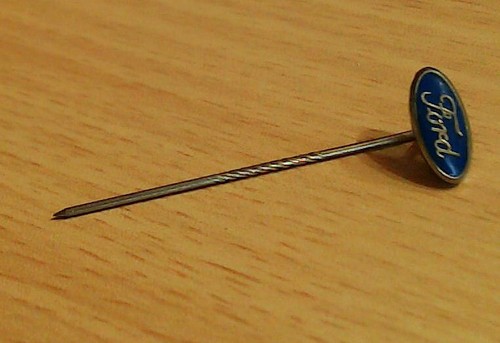 Pin anstecker ford - /,