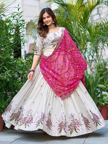Lehenga choli frau indien - lehenga,
