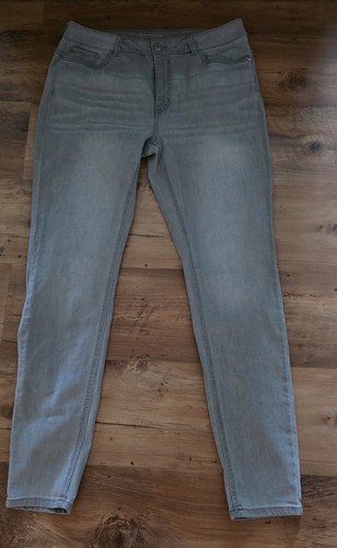 Neu tolle hellgraue jeans - ,
