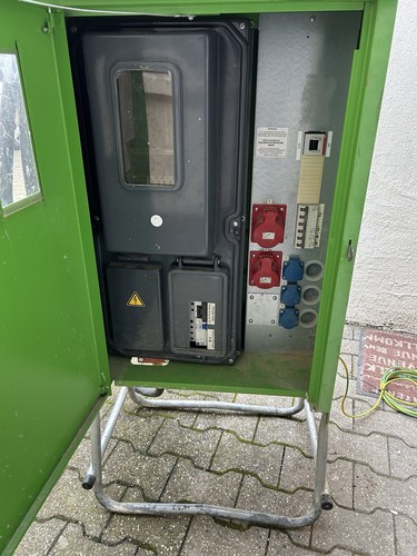Baustrom-Anschlussschrank