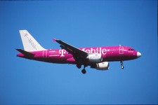 Dia D-AKNS Airbus A319-112 Germanwings Flugzeug 35mm ungerahmt O104-1-2