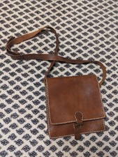 Leder Tasche. Handarbeit. Unbenutzt.Herren