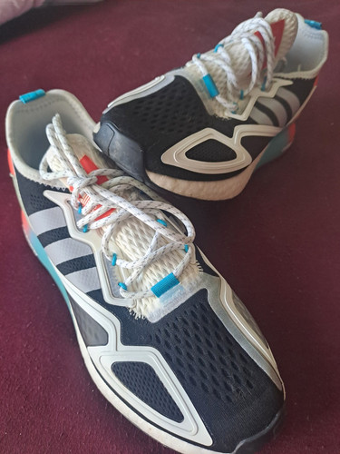 Adidas low top sneaker - adidas,