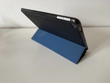 Apple iPad 5. Gen 9.7" WiFi 32 GB + ProCase Soft + Fast Charger