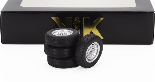 Modellbau massstab - 1/18,