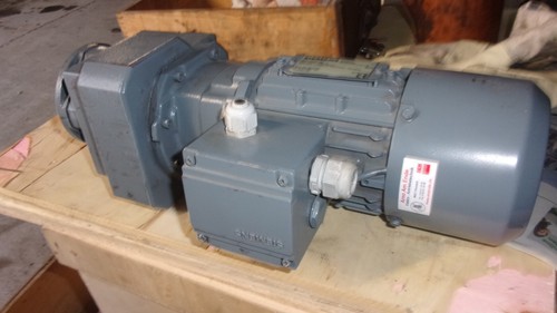 Getriebemotor elektromotor - ,