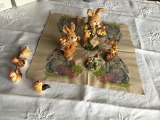 Osterhase Figur kleinl Polyresin gelber Pullover mit Korb Höhe 12cm Sammler 2