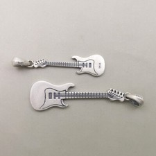 A15 Anhänger Gitarre Sterling
